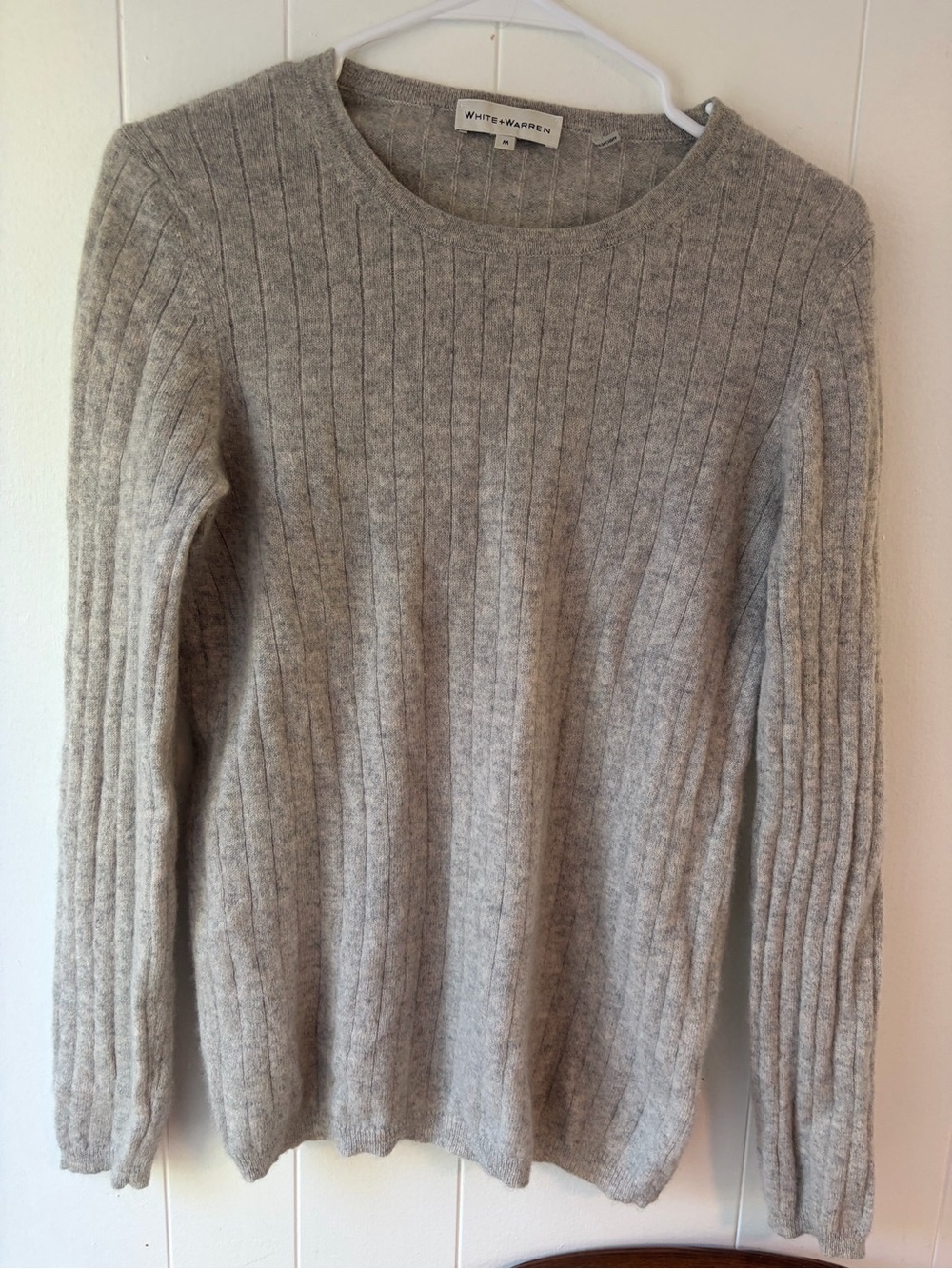White + Warren 100% cashmere sweater